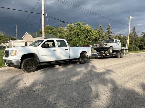 CashForCars Canada | Junk Car Removal with Truck and Trailer for Scrap Metal Recycling