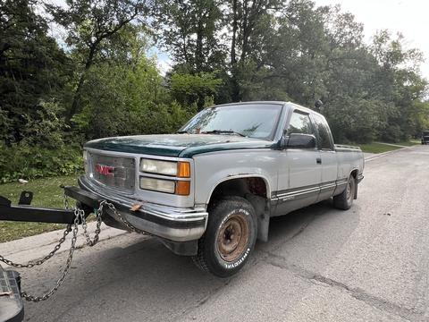CashForCars Canada | GMC Pickup Truck for Scrap Metal Recycling